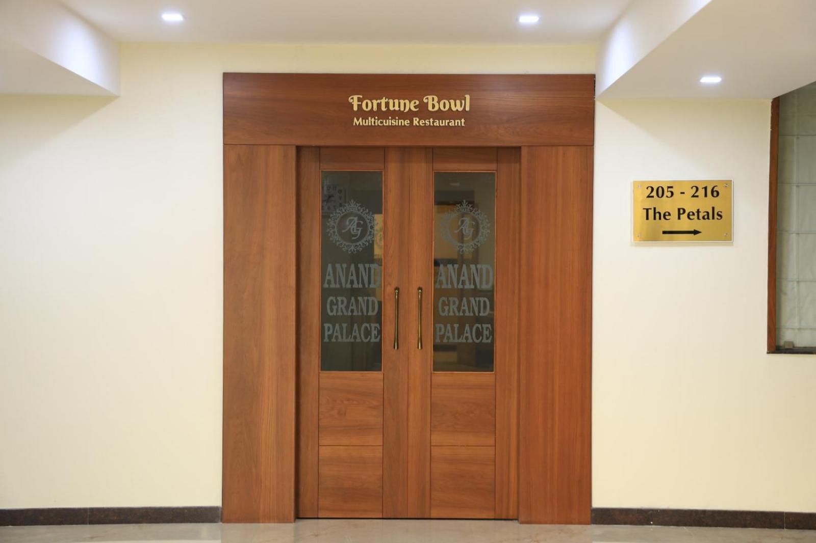 Hotel Anand Grand Hosūr Dış mekan fotoğraf